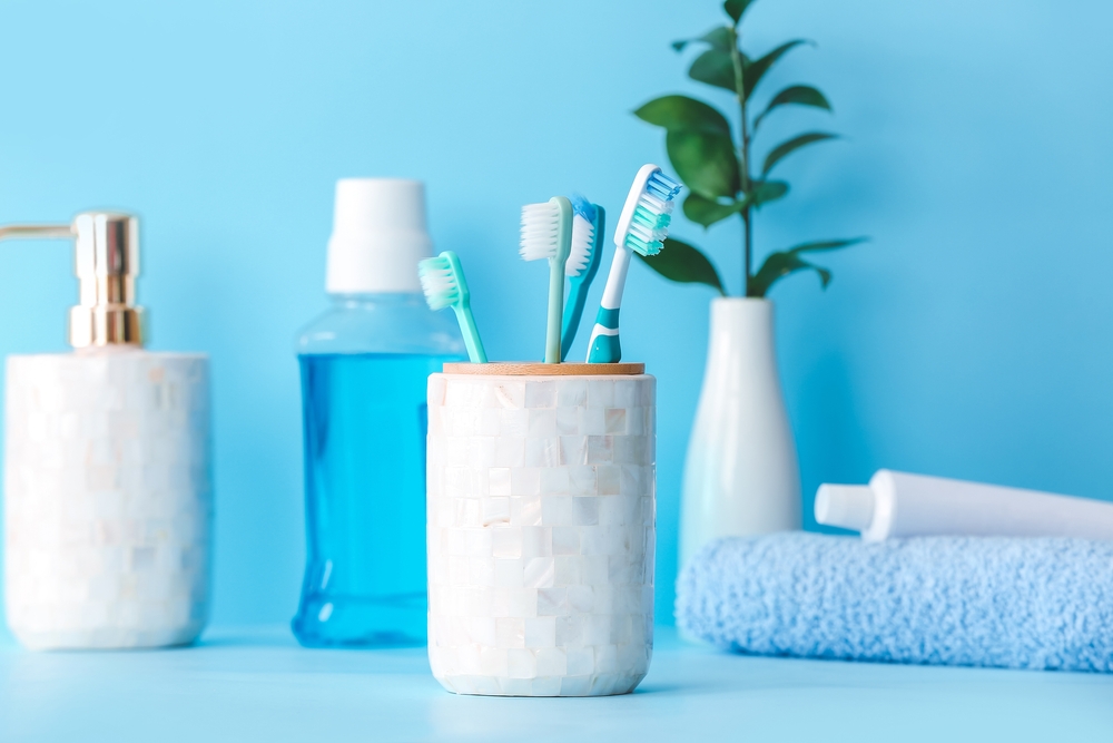 toothbrush holder