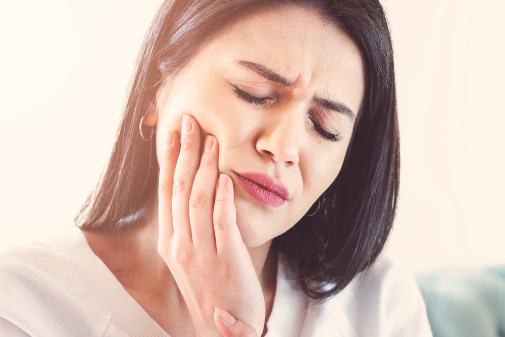 Woman,Suffering,From,Toothache,,Tooth,Decay,Or,Sensitivity.